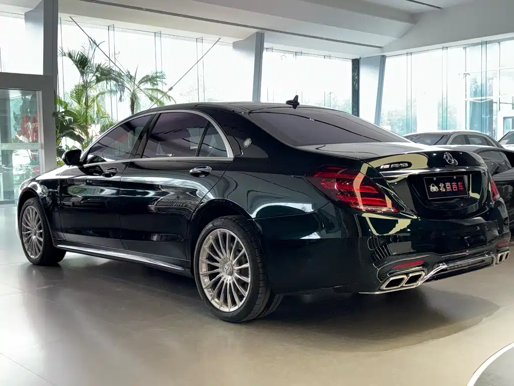 MERCEDES-BENZ S CLASS AMG