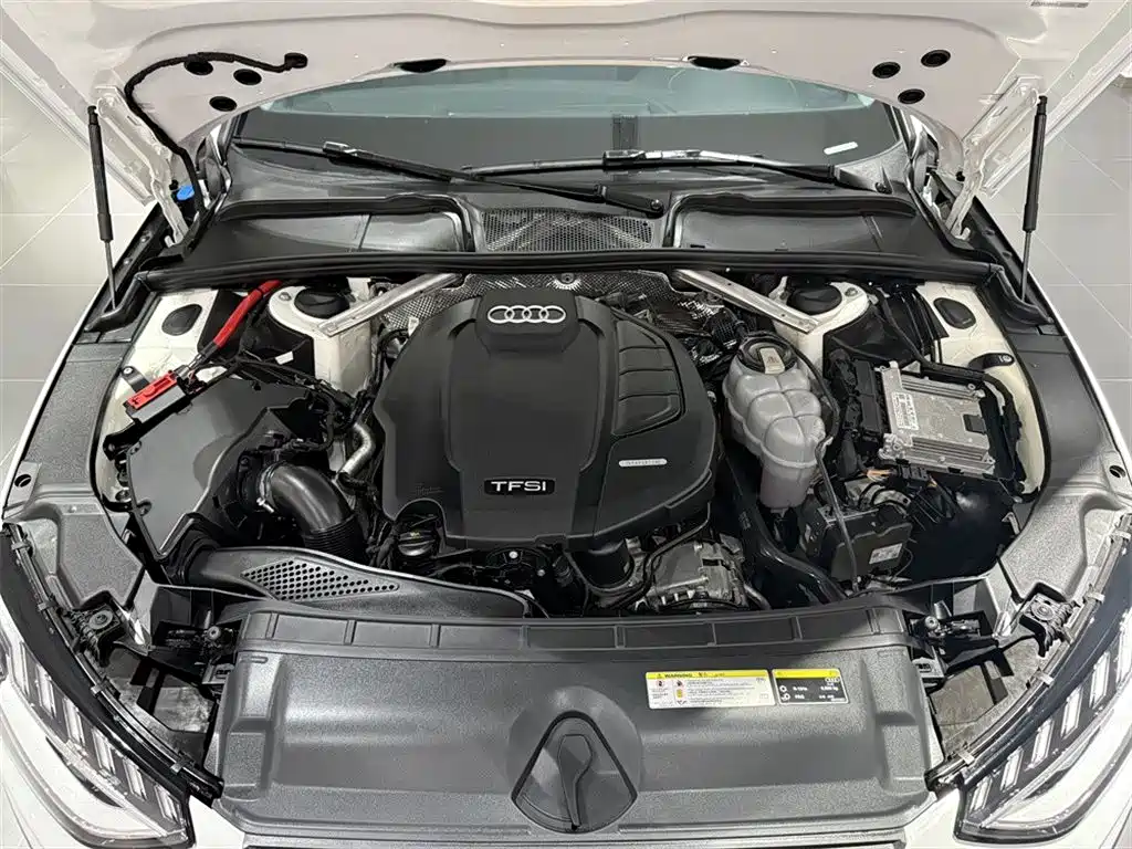 Audi A4L — миниатюра 8