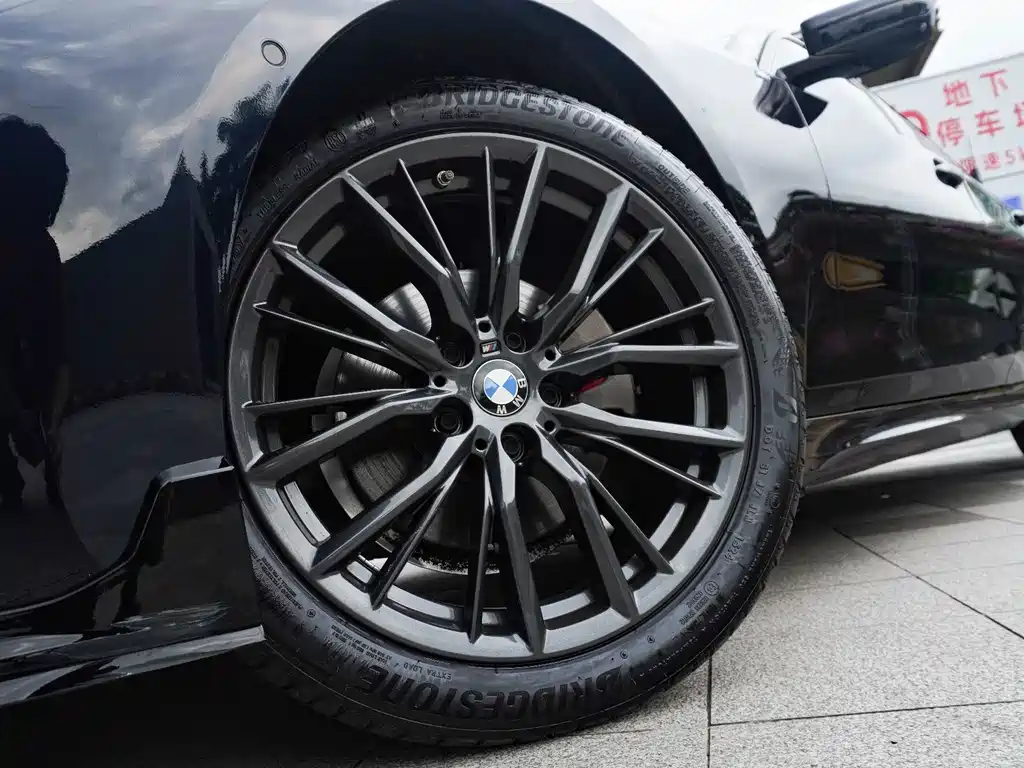 BMW 3 Series — миниатюра 5