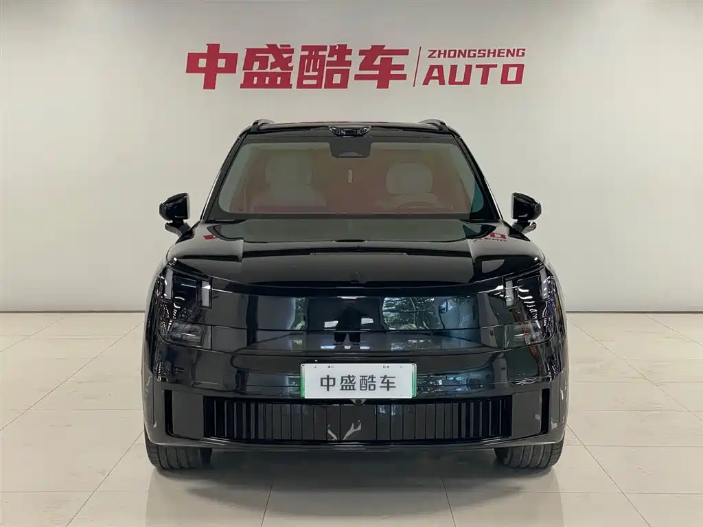 Lynk & Co 900 2025 2.0T Ultra 6 мест