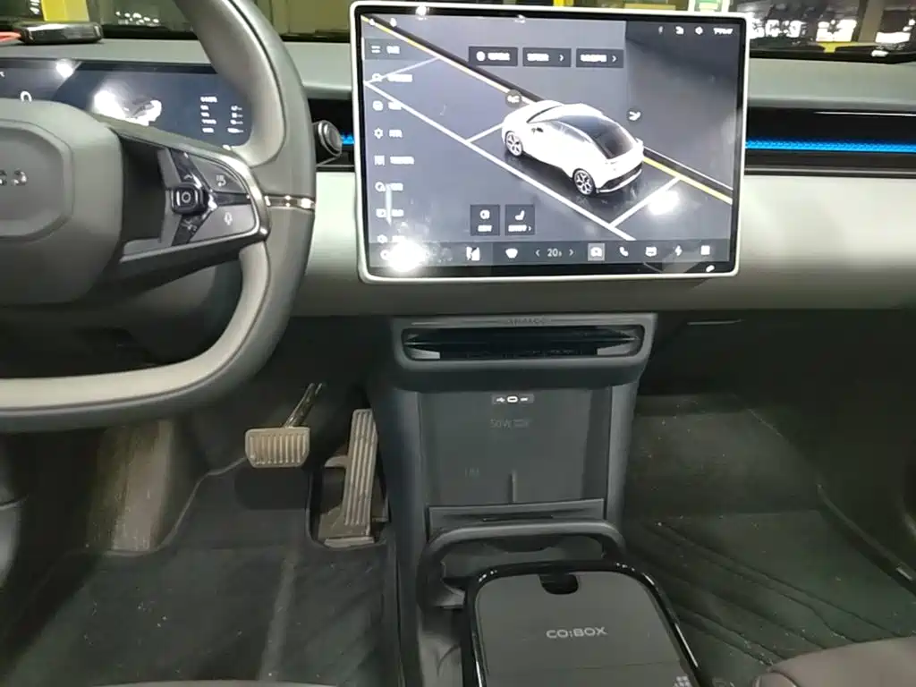Lynk & Co Z20 — миниатюра 13