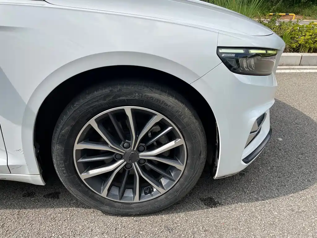 Geely Xingrui — миниатюра 16