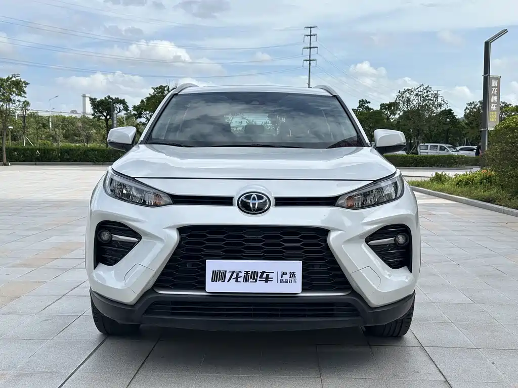 TOYOTA WILANDA