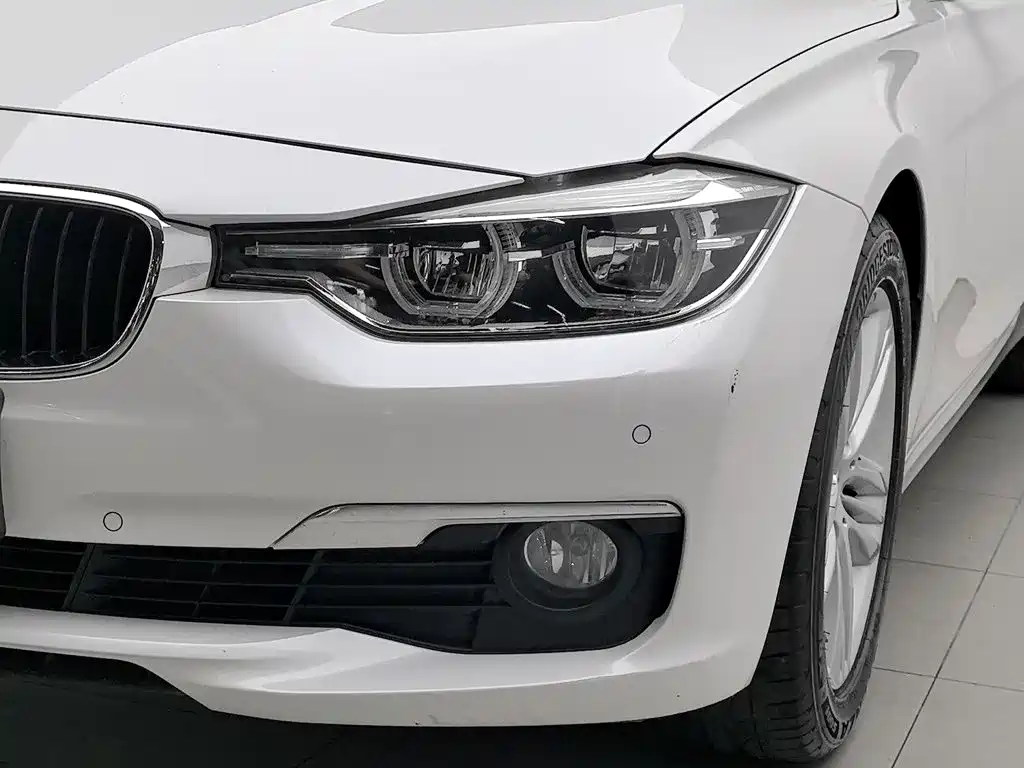 BMW 3 Series — миниатюра 7
