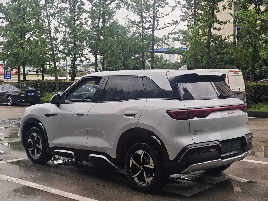 BYD Yuan UP — миниатюра 7