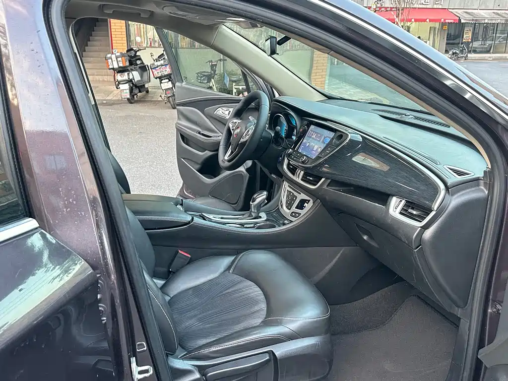 Buick Envision Plus — миниатюра 13