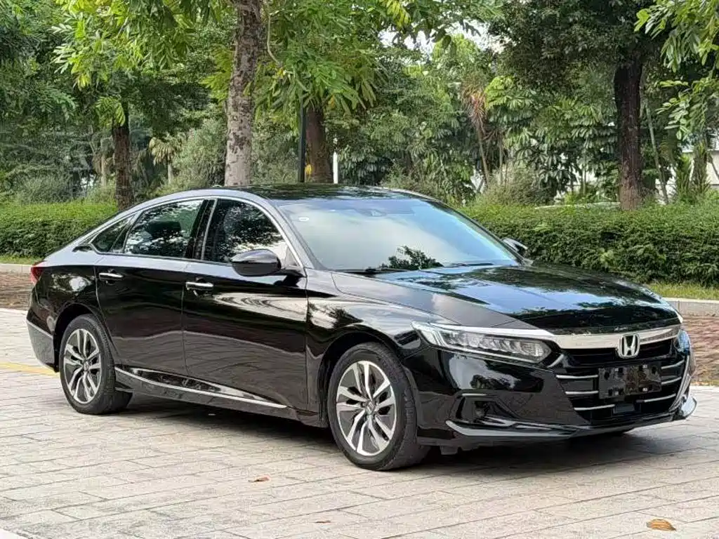 Honda Accord — миниатюра 2