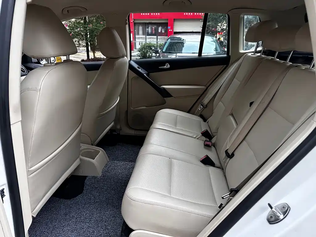 Volkswagen Tiguan — миниатюра 11