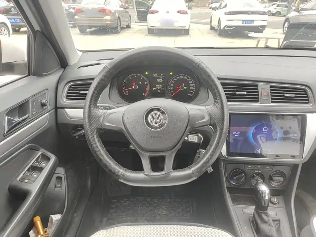 Volkswagen Lavida — миниатюра 11