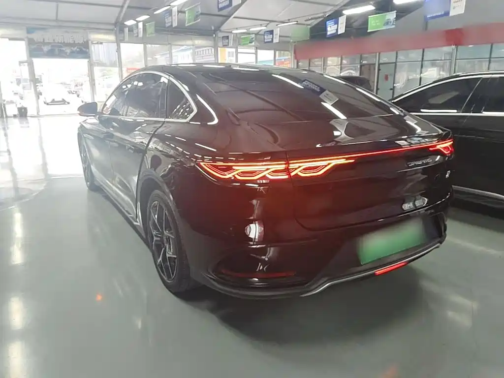 BYD Han — миниатюра 5