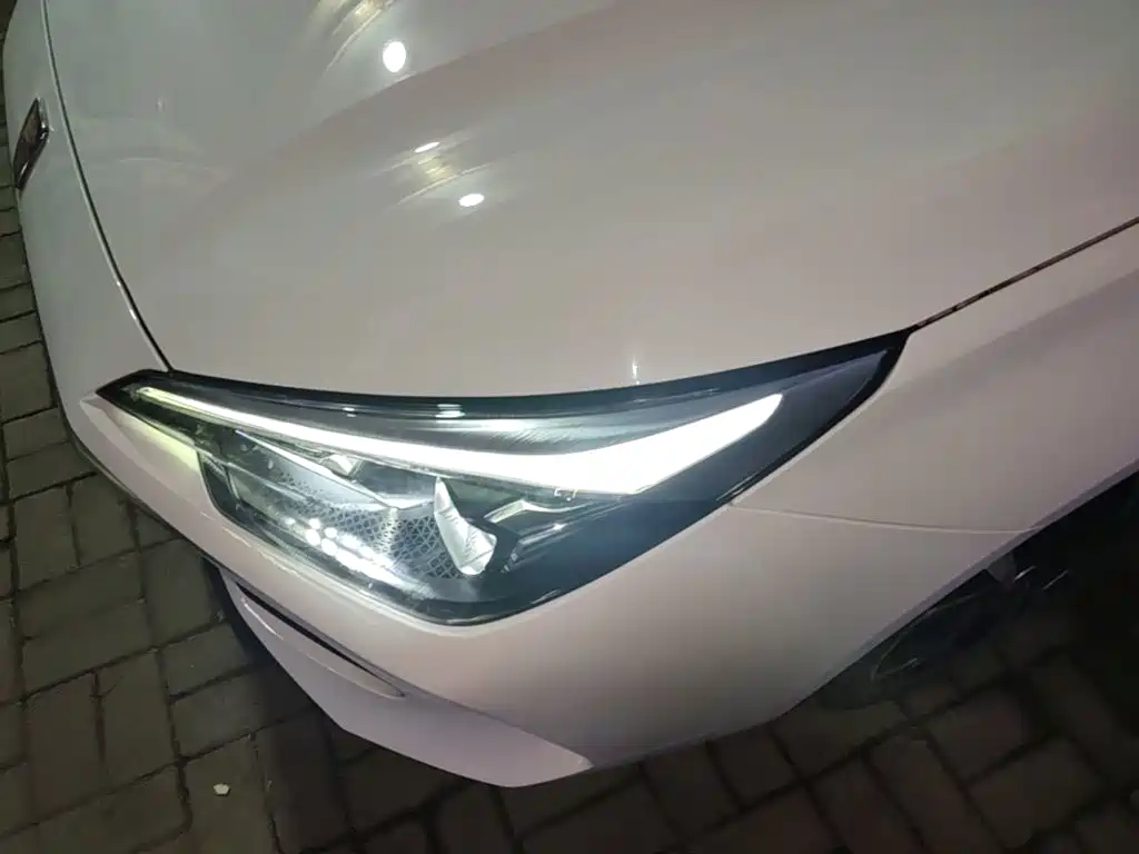Roewe i5 — миниатюра 24