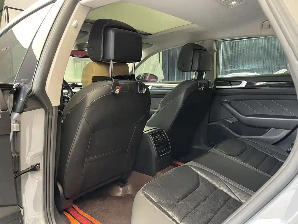Volkswagen CC — миниатюра 13