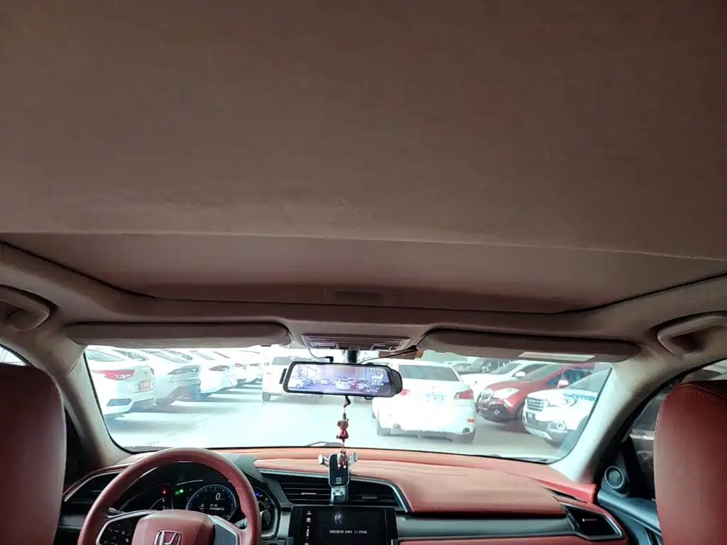 Honda Civic — миниатюра 18