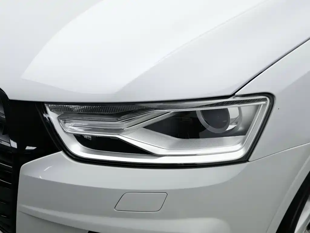 Audi Q3 — миниатюра 7