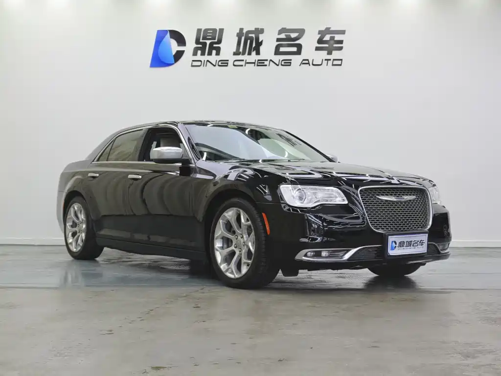 CHRYSLER 300C