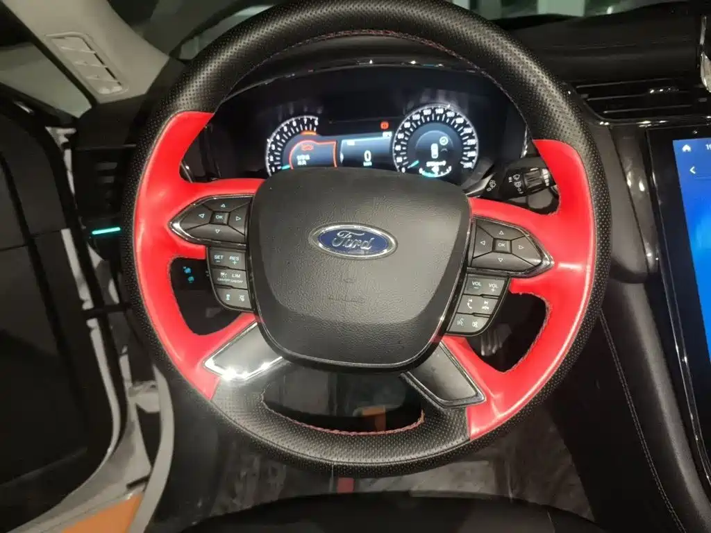 Ford Taurus — миниатюра 3