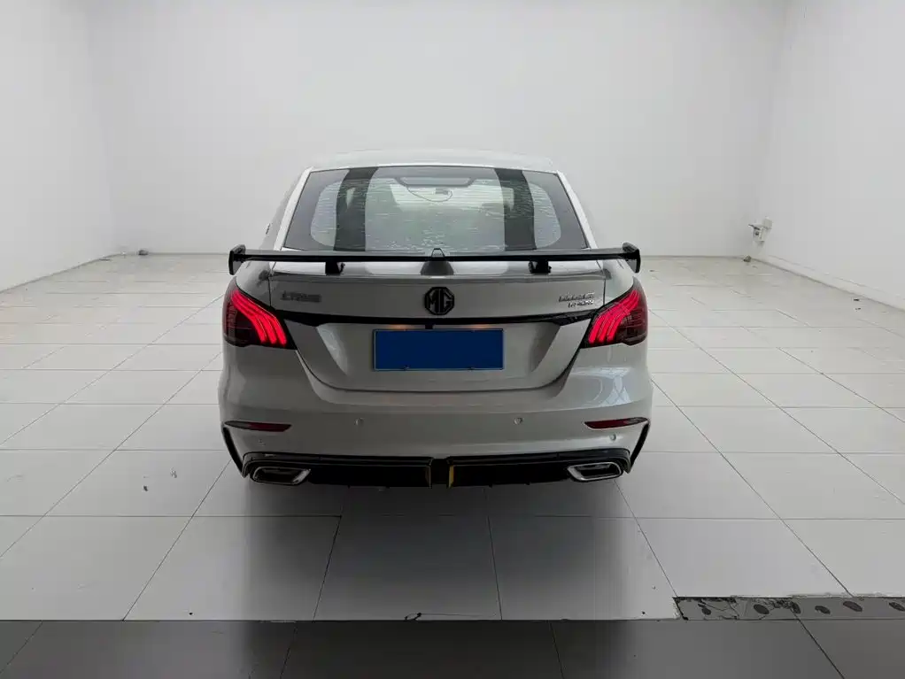 MG MG6 — миниатюра 7