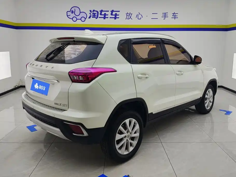 BAIC Senova X35 — миниатюра 3