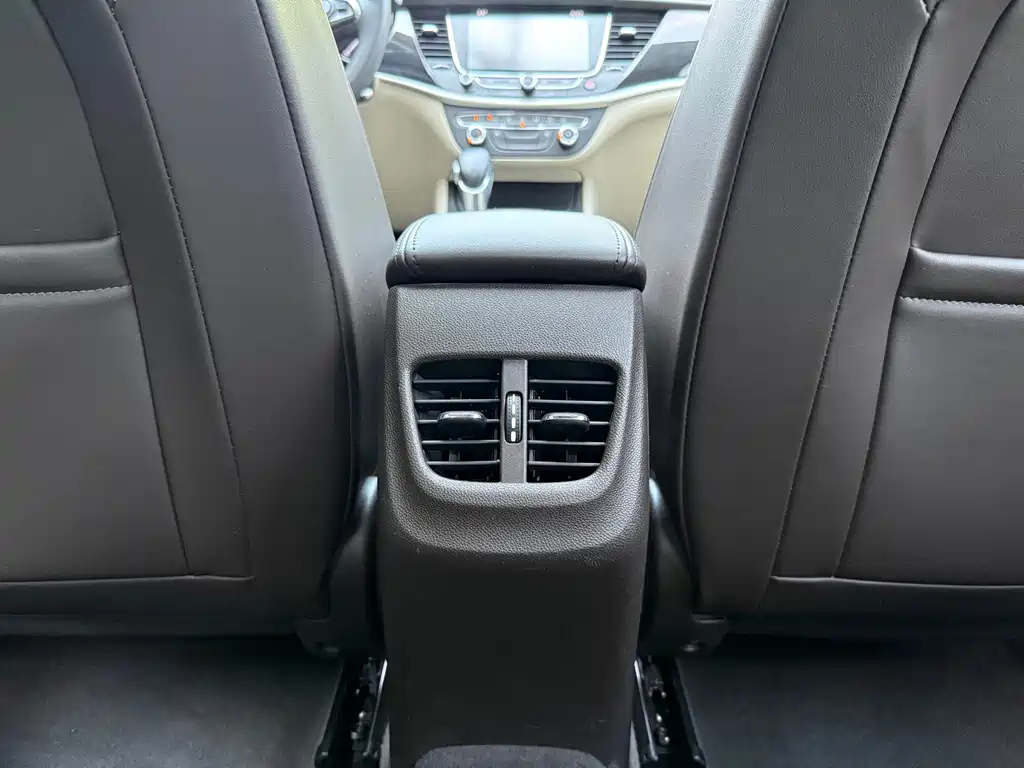 Buick Verano — миниатюра 15