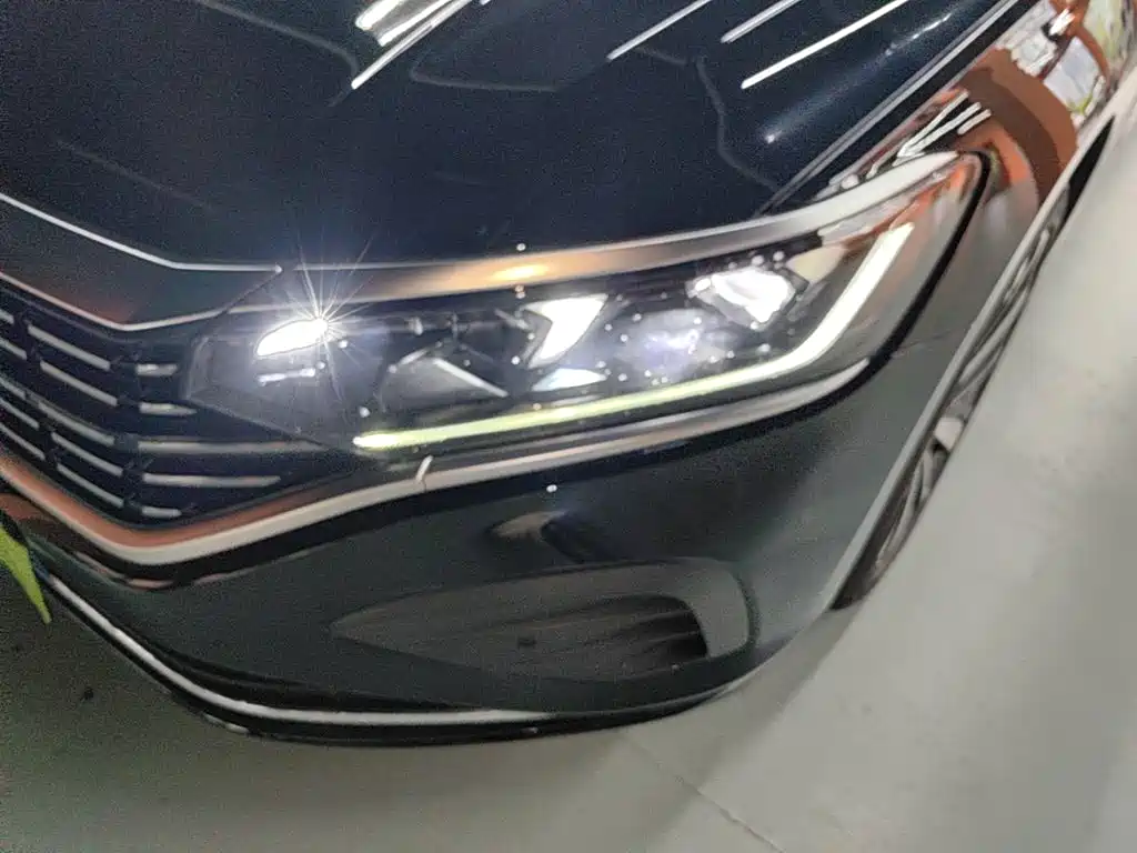 Volkswagen Passat — миниатюра 24
