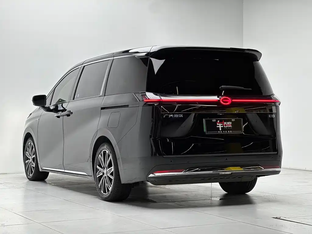 GAC Motor Trumpchi E8 PHEV — миниатюра 9
