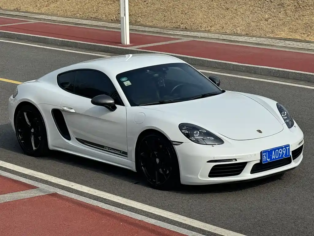 PORSCHE 718