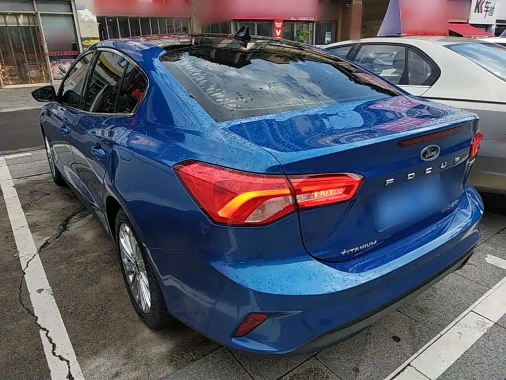 Ford Focus — миниатюра 5