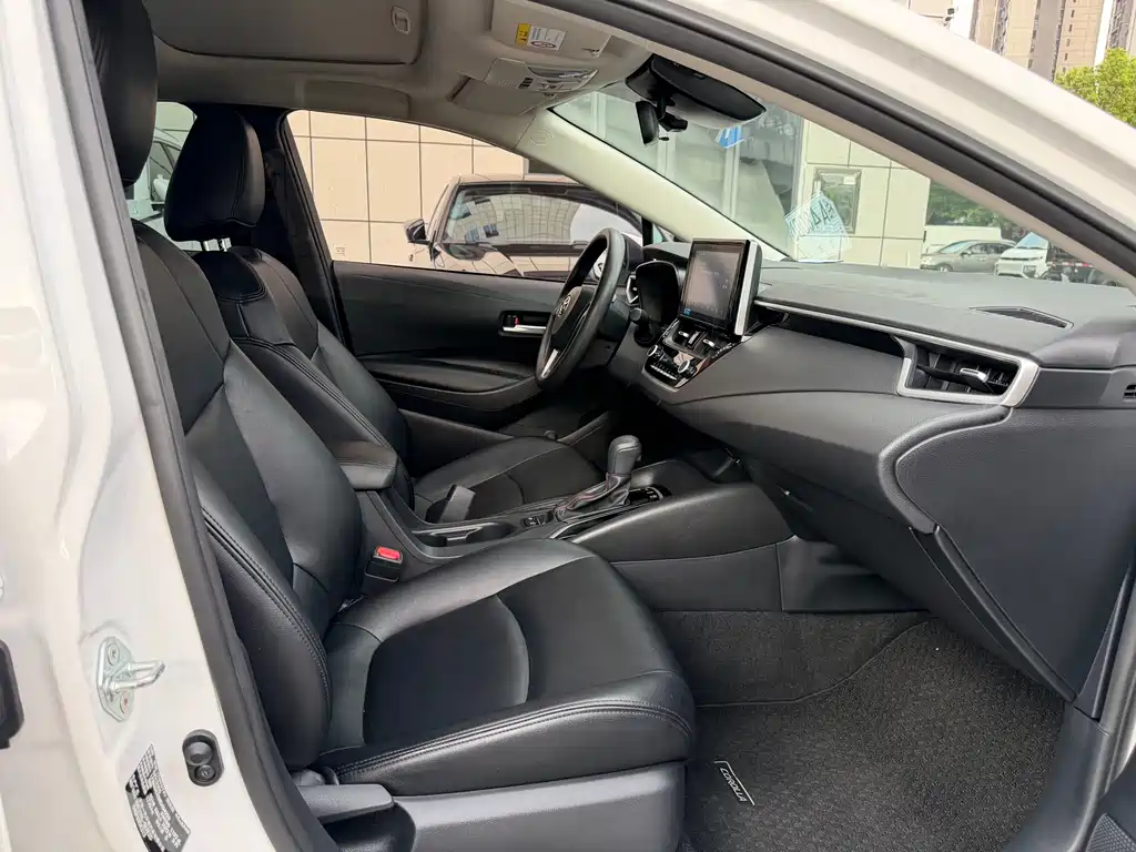 Toyota Corolla — миниатюра 8
