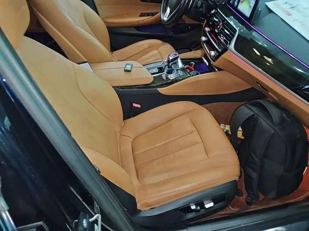 BMW 5 Series — миниатюра 25