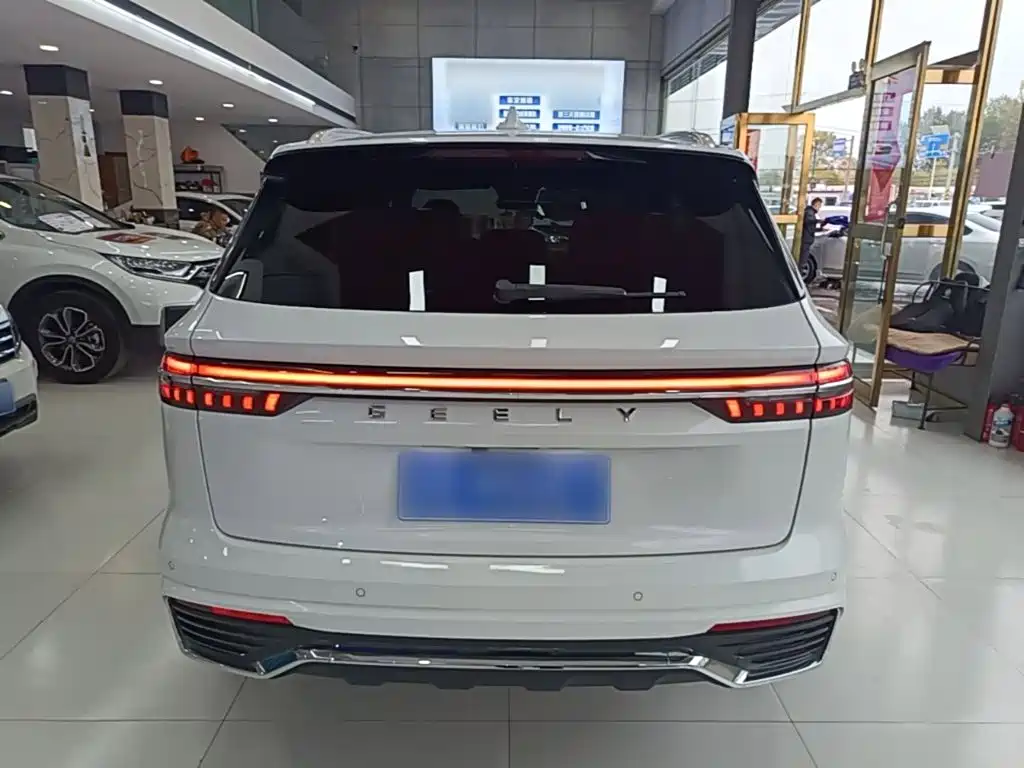 Geely Xingyue L — миниатюра 6