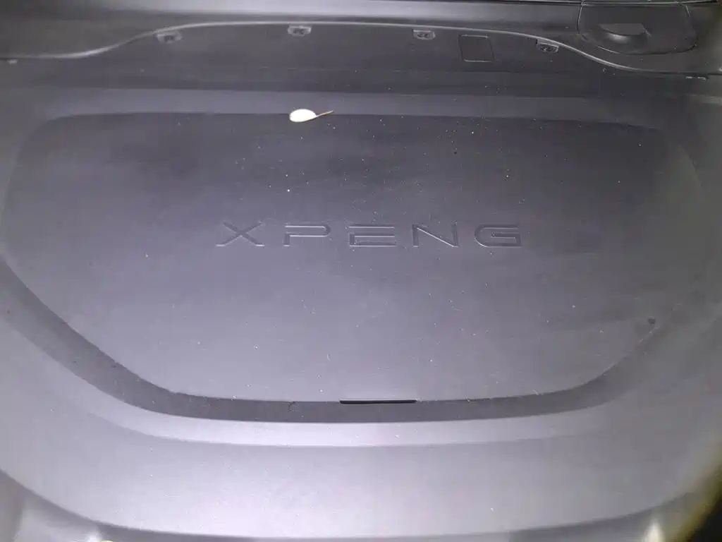 XPeng P7 — миниатюра 11