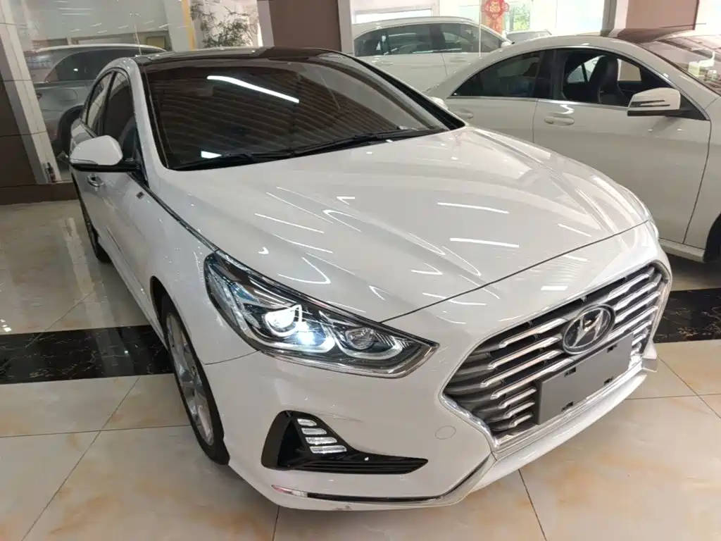 Hyundai Sonata — миниатюра 4