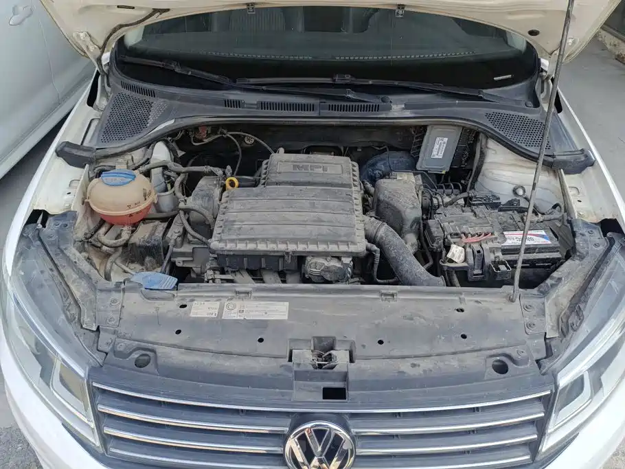 Volkswagen Santana — миниатюра 10