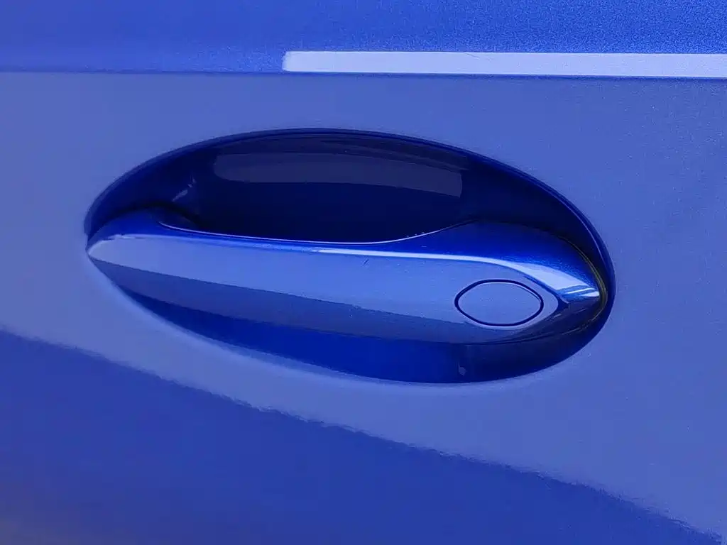 BMW 3 Series — миниатюра 18