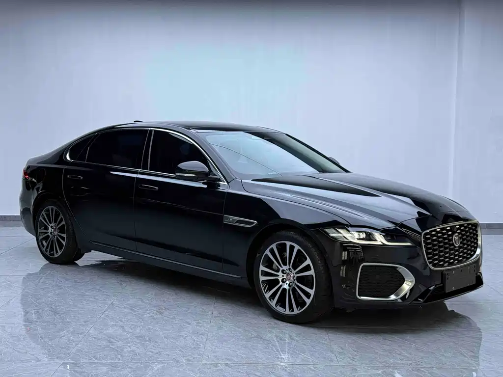 Jaguar XFL 2023 XFL 2.0T P250 Premium Luxury