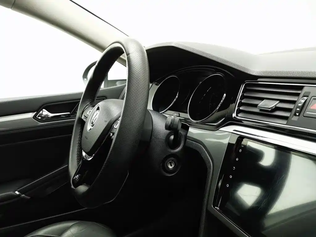 Volkswagen Lamando — миниатюра 22