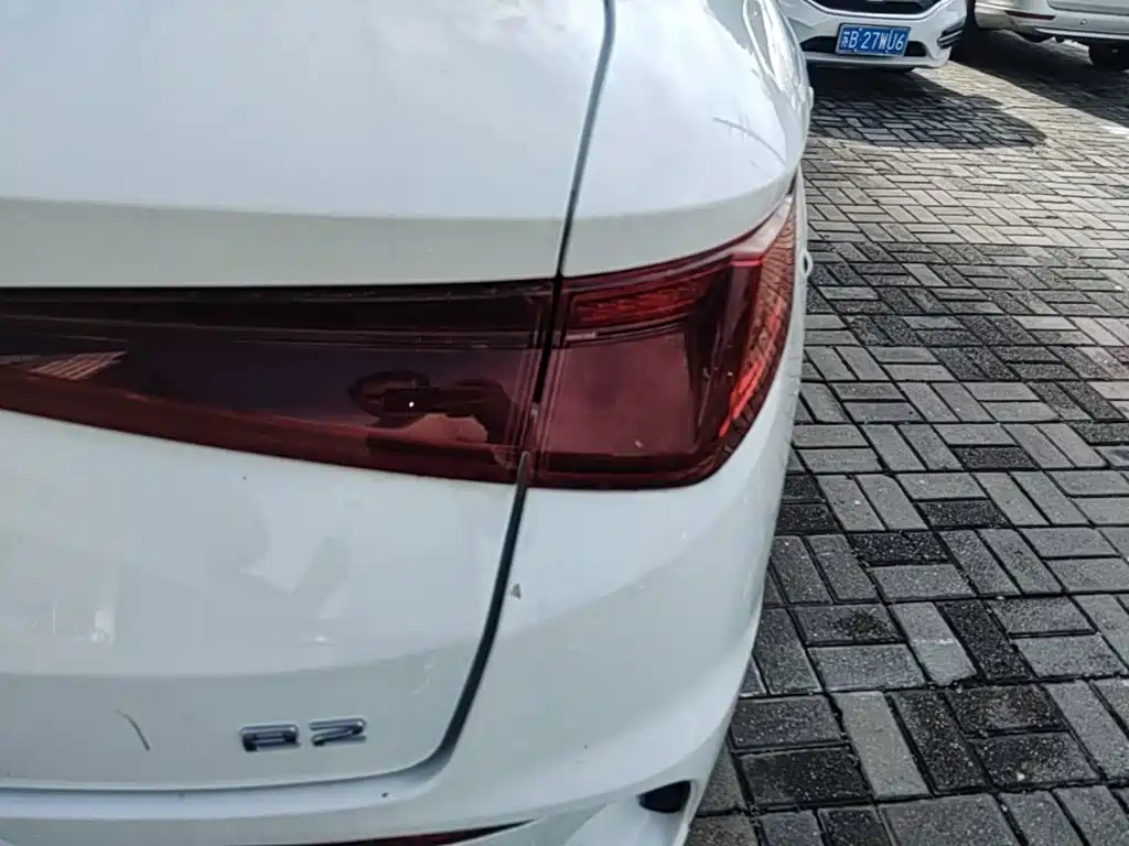 BYD e2 — миниатюра 8
