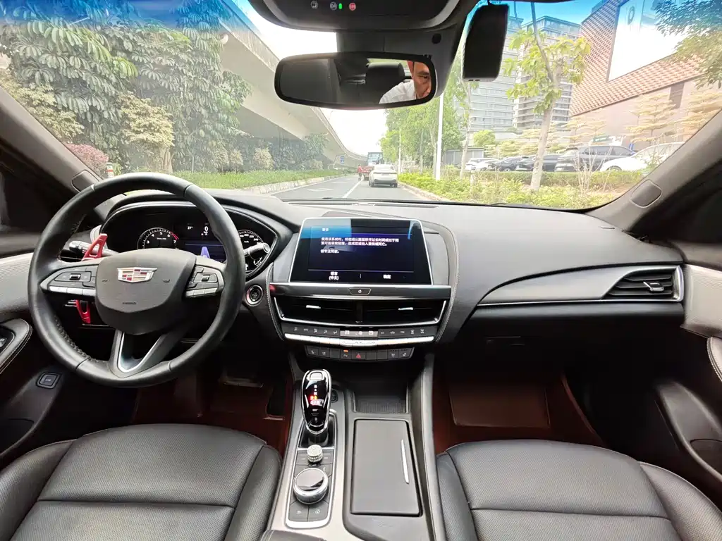 Cadillac CT5 2022 28T Luxury