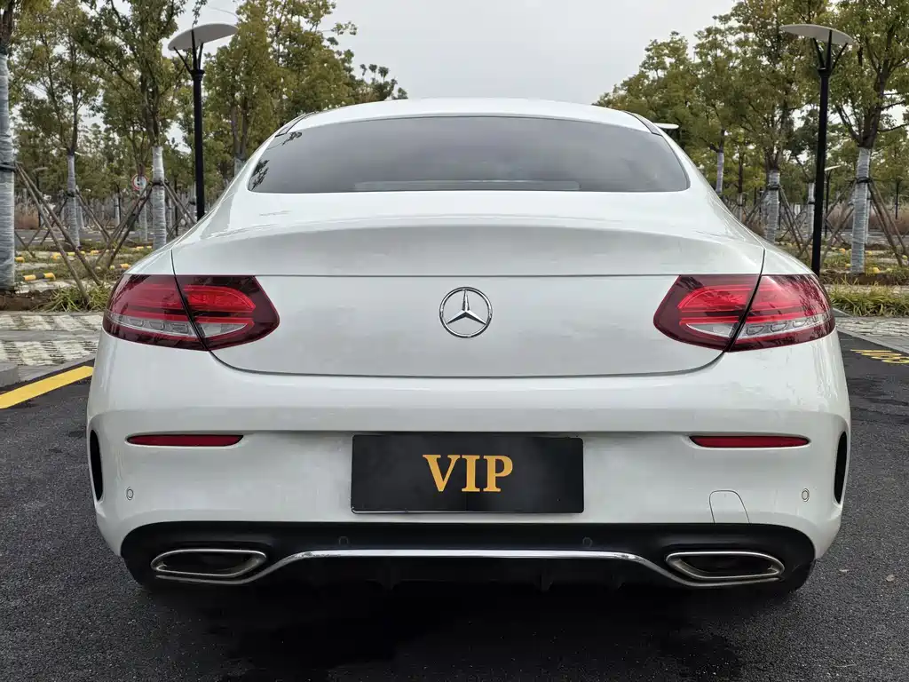 MERCEDES-BENZ C CLASS