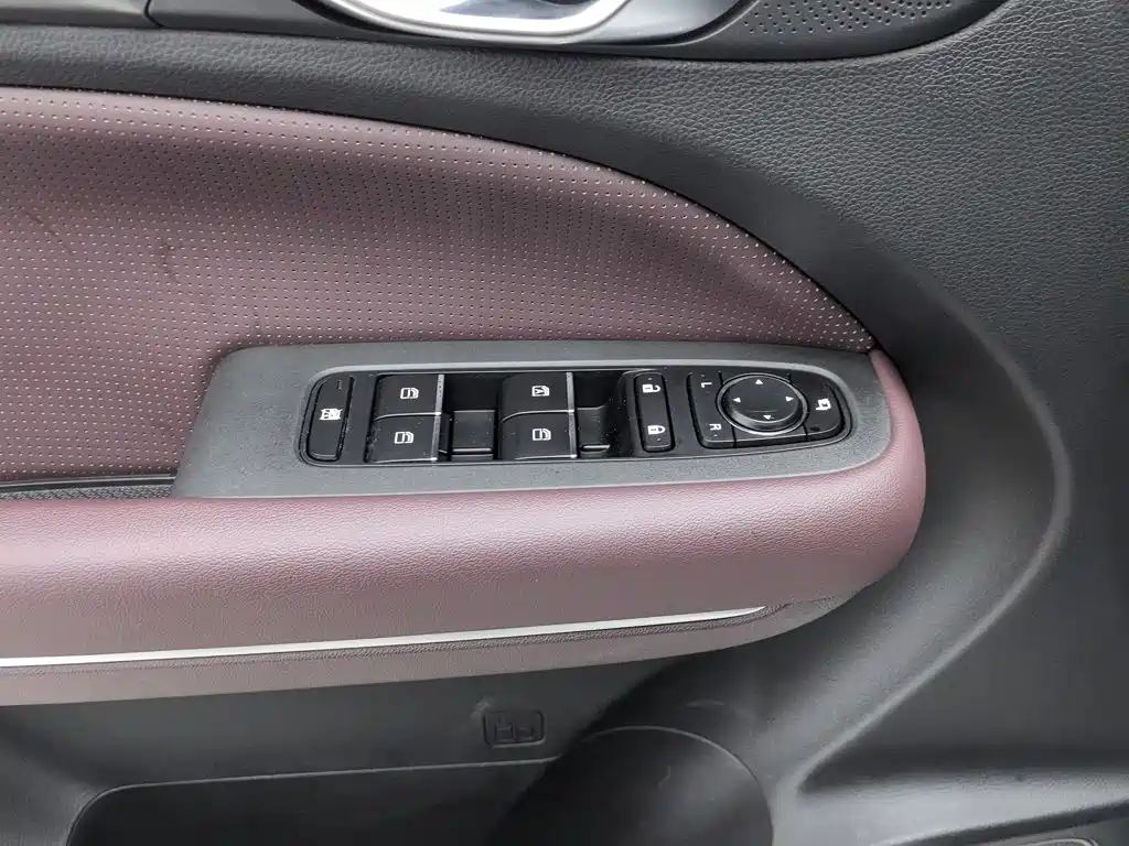 GAC Motor Trumpchi M6 — миниатюра 9