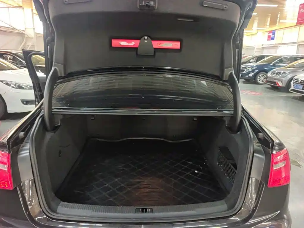 Audi A6L — миниатюра 19