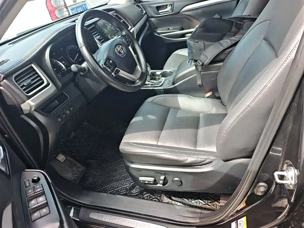 Toyota Highlander — фотографии объявления, Фото 15