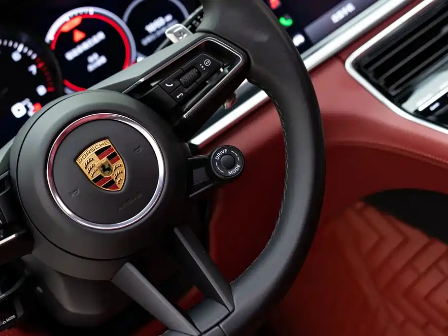 Porsche Panamera — миниатюра 21