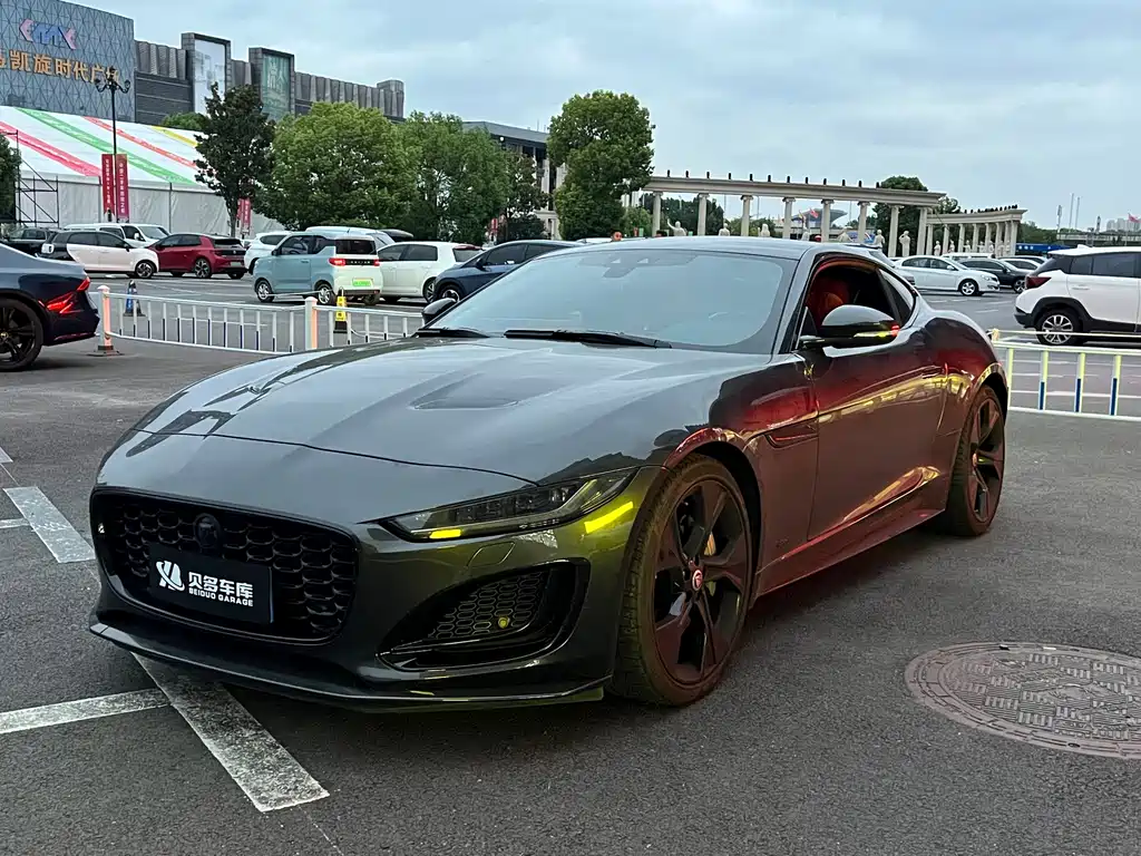Jaguar F-TYPE