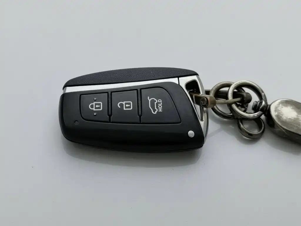Hyundai Santa Fe — миниатюра 19