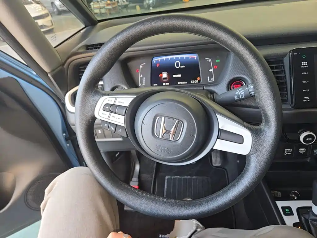 Honda Fit — миниатюра 11