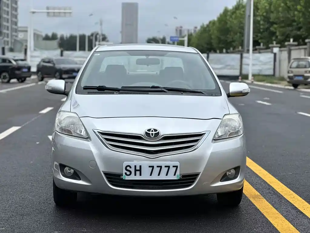 Toyota Vios — миниатюра 2