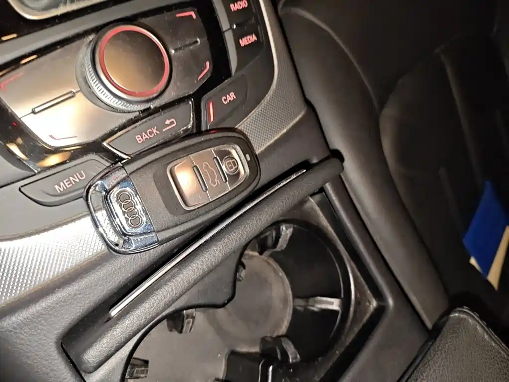 Audi A6L — миниатюра 9