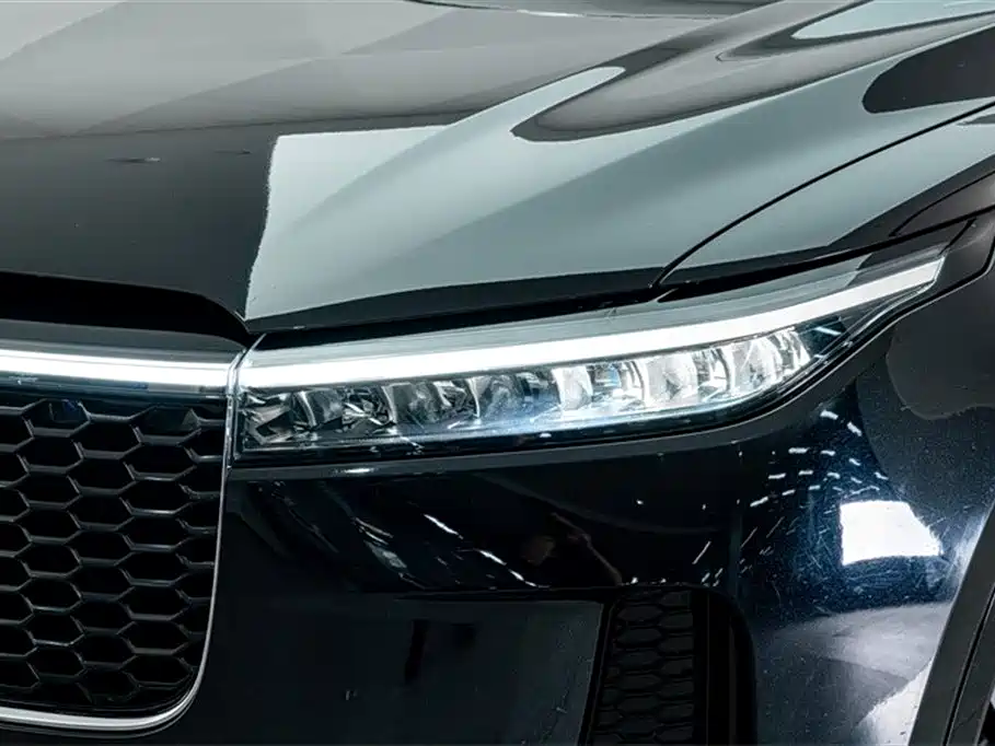 Li Auto ONE 2021 6 мест