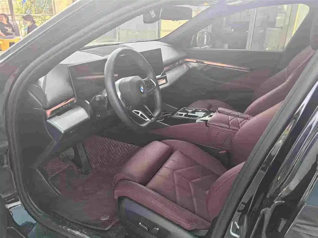 BMW 5 Series 5 2024 530i Lead M Sport